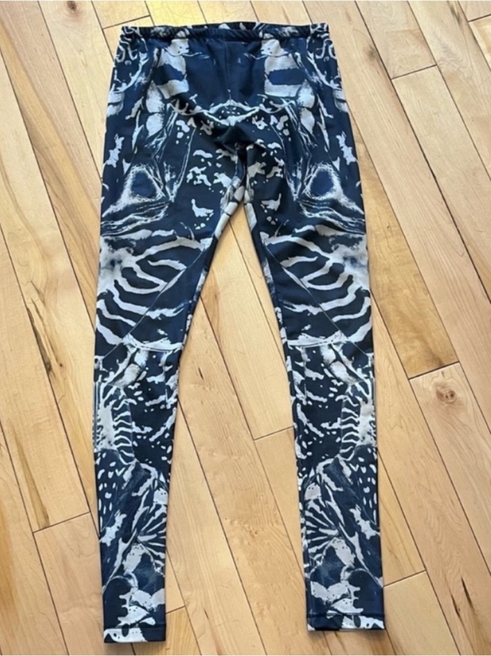 Alexander McQueen Blue and gray print leggings size small